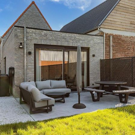Modern Holiday Home With Garden Aardenburg Extérieur photo