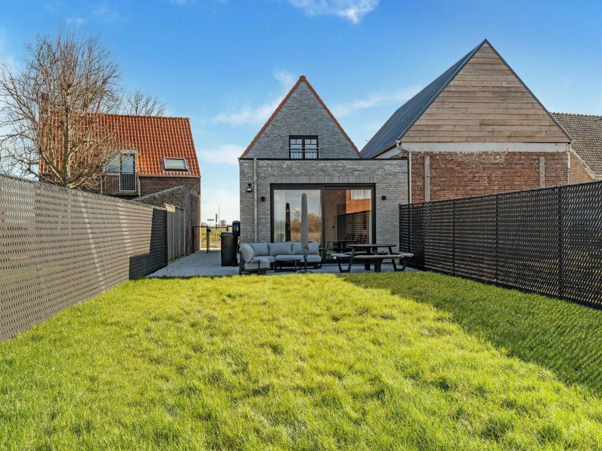 Modern Holiday Home With Garden Aardenburg Extérieur photo